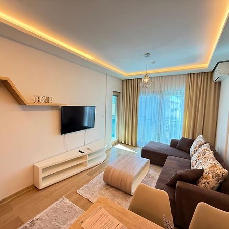 Vujanovic Apartments Свети Стефан Екстериор снимка