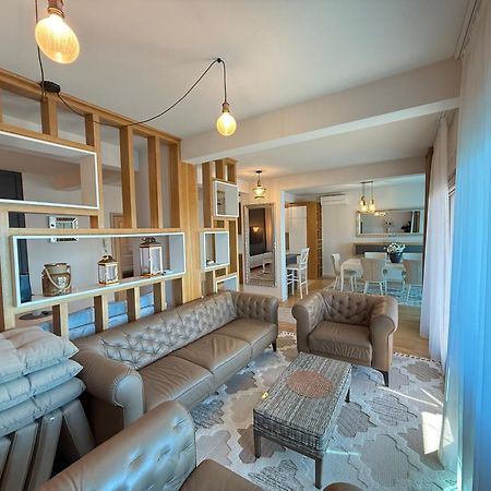 Vujanovic Apartments Свети Стефан Екстериор снимка
