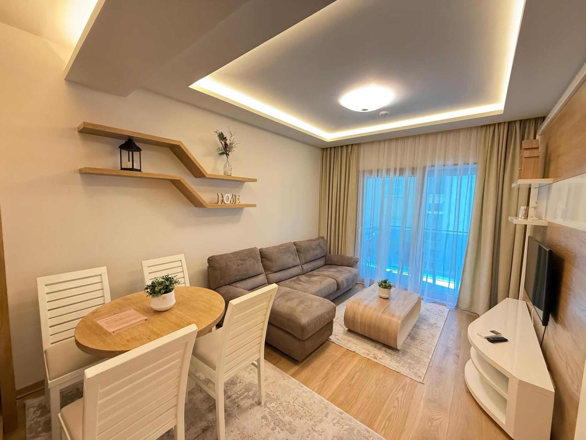 Vujanovic Apartments Свети Стефан Екстериор снимка